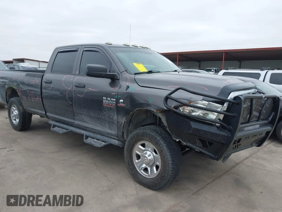 2018 Ram 2500 Tradesman with VIN 3C6UR5HL5JG166828, listed as a IAAI auction lot 41611085 with 151,716 mi miles. Bid and sale history available at carsss.com. Image 1.