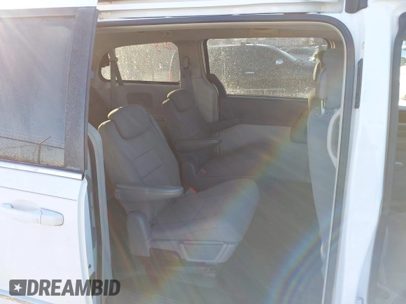 2010 Chrysler Town & Country Touring with VIN 2A4RR5D18AR310587, listed as a IAAI auction lot 41223813 with 144,626 mi miles. Bid and sale history available at carsss.com. Image 8.
