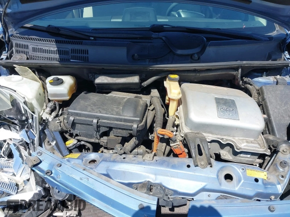 2007 Toyota Prius with VIN JTDKB20U677678691, listed as a IAAI auction lot 41993838 with 195,876 mi miles. Bid and sale history available at carsss.com. Image 10.