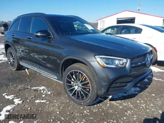 2022 Mercedes-Benz GLC with VIN W1N0G8DBXNV365522, listed as a IAAI auction lot 41398070 with 1 mi miles. Bid and sale history available at carsss.com. Image 1.