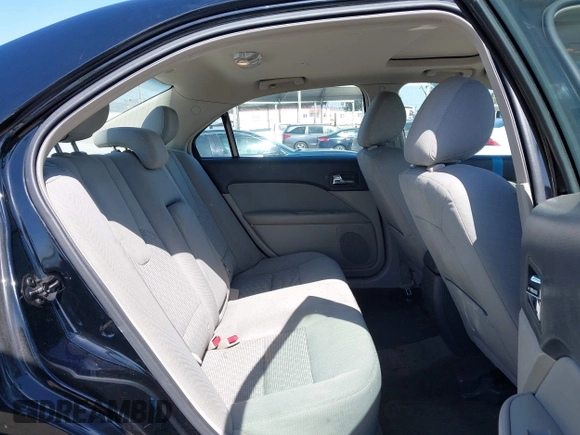 2012 Ford Fusion SE z VIN 3FAHP0HA1CR130424, wystawiony jako IAAI lot #42268004 z przebiegiem 161 898 mil mil oraz . Historia ofert i sprzedaży dostępna na DreamBid. Obrazek 8.