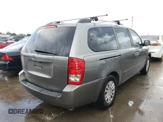 2012 Kia Sedona LX with VIN KNDMG4C78C6447514, listed as a Copart auction lot 46035374 with 180,367 mi miles and Clean Title. Bid and sale history available at carsss.com. Image 4.