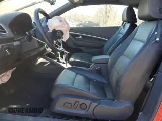 2015 Volkswagen Eos Komfort with VIN WVWBW8AH5FV004387, listed as a Copart auction lot 51046755 with 67,466 mi miles and Salvage Title. Bid and sale history available at DreamBid. Image 7.