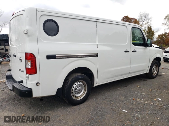 2020 Nissan NV Cargo SV z VIN 1N6BF0KM5LN806590, wystawiony jako Copart lot #78617184 z przebiegiem 147 620 mil mil oraz Szkoda całkowita • Salvage title. Historia ofert i sprzedaży dostępna na DreamBid. Obrazek 3.