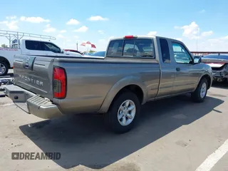 2004 Nissan Frontier XE z VIN 1N6DD26T04C479864, wystawiony jako IAAI lot #42369468 z przebiegiem 133 882 mil mil oraz . Historia ofert i sprzedaży dostępna na DreamBid. Obrazek 4.