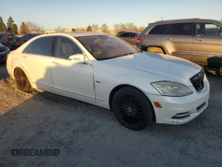2010 Mercedes-Benz S 400 with VIN WDDNG9FB5AA309320, listed as a Copart auction lot 88786215 with 114,921 mi miles and Clean Title. Bid and sale history available at DreamBid. Image 4.