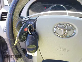 2011 Toyota Sienna XLE AAS with VIN 5TDYK3DCXBS172586, listed as a IAAI auction lot 41835992 with 203,599 mi miles. Bid and sale history available at carsss.com. Image 11.