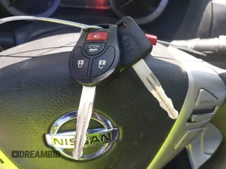 2013 Nissan Sentra SR with VIN 3N1AB7AP2DL562934, listed as a IAAI auction lot 42080452 with 182,053 mi miles and . Bid and sale history available at DreamBid. Image 11.