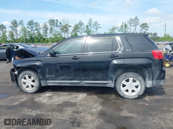 2015 GMC Terrain SLE z VIN 2GKALMEK3F6345377, wystawiony jako IAAI lot #42109041 z przebiegiem 151 033 mil mil oraz . Historia ofert i sprzedaży dostępna na DreamBid. Obrazek 14.