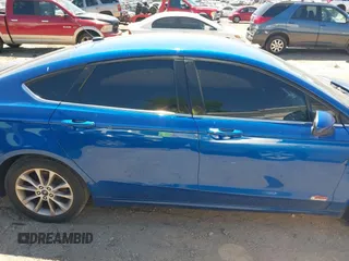 2017 Ford Fusion SE with VIN 3FA6P0H78HR150429, listed as a IAAI auction lot 42058564 with 218,686 mi miles and . Bid and sale history available at DreamBid. Image 14.