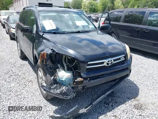 2008 Toyota RAV4 Limited с VIN JTMZK31V986012623, выставлен на аукционе IAAI как лот 42368933 с пробегом 220 429 миль миль и . История ставок и продаж доступна на DreamBid. Изображение 6.