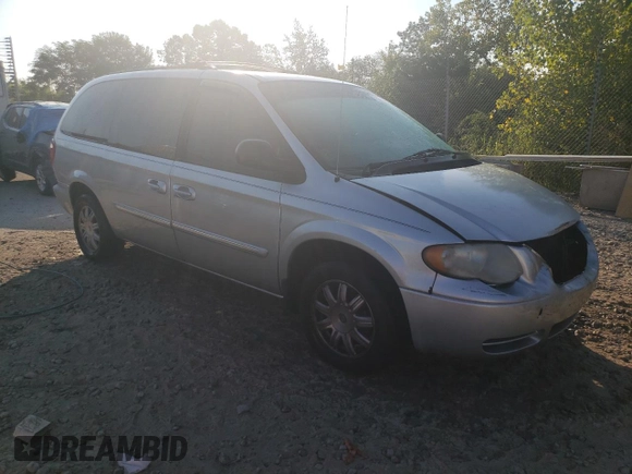 2007 Chrysler Town & Country LWB Touring with VIN 2A8GP54L77R272226, listed as a Copart auction lot 65932494 with 226,558 mi miles and Non Repairable. Bid and sale history available at carsss.com. Image 4.