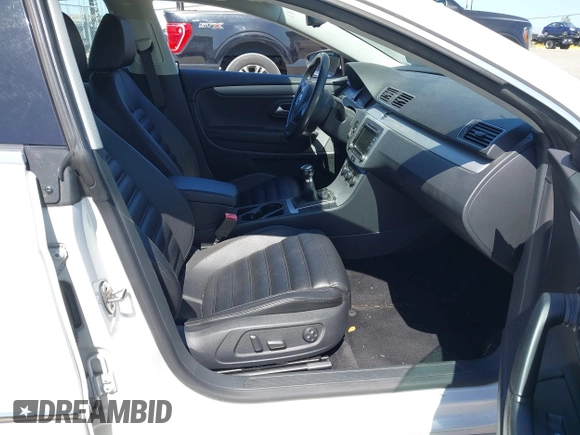 2012 Volkswagen CC Sport with VIN WVWNP7AN0CE532764, listed as a IAAI auction lot 42504373 with 97,562 mi miles and . Bid and sale history available at DreamBid. Image 5.