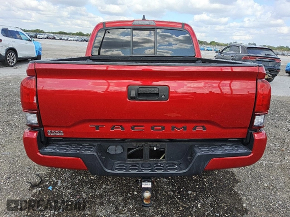 2021 Toyota Tacoma SR with VIN 3TYAX5GN9MT011715, listed as a Copart auction lot 52770825 with 114,454 mi miles and Clean title. Bid and sale history available at DreamBid. Image 6.