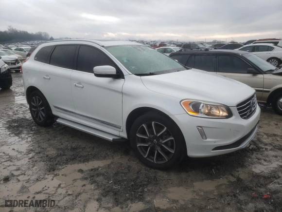 2016 Volvo XC60 T6 Drive-E with VIN YV449MDK4G2785869, listed as a Copart auction lot 78851263 with 112,085 mi miles. Bid and sale history available at carsss.com. Image 4.