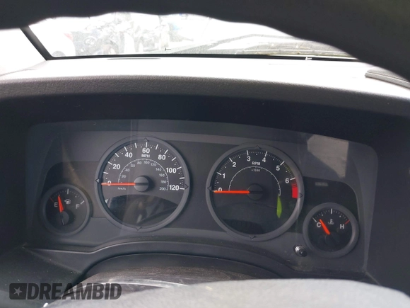 2007 Jeep Compass Sport with VIN 1J8FF47W97D279230, listed as a IAAI auction lot 42207379 with 205,058 mi miles and . Bid and sale history available at carsss.com. Image 7.
