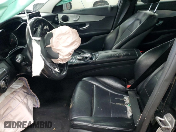 2016 Mercedes-Benz C 300 z VIN 55SWF4JB1GU160379, wystawiony jako Copart lot #46223955 z przebiegiem Nie podano mil oraz Szkoda całkowita • Salvage title. Historia ofert i sprzedaży dostępna na DreamBid. Obrazek 7.