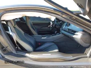 2017 BMW i8 with VIN WBY2Z2C36HV676644, listed as a IAAI auction lot 40525323 with 29,962 mi miles. Bid and sale history available at carsss.com. Image 5.