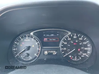 2013 Nissan Pathfinder SL with VIN 5N1AR2MM3DC665977, listed as a IAAI auction lot 41897051 with 242,658 mi miles and . Bid and sale history available at DreamBid. Image 7.