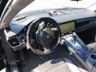 2011 Porsche Panamera z VIN WP0AA2A77BL013757, wystawiony jako IAAI lot #42386546 z przebiegiem 138 807 mil mil oraz . Historia ofert i sprzedaży dostępna na DreamBid. Obrazek 21.