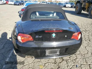 2008 BMW Z4 3.0i z VIN 4USBU33508LW73896, wystawiony jako Copart lot #87127914 z przebiegiem Nie podano mil oraz Czysty tytuł • Clean title. Historia ofert i sprzedaży dostępna na DreamBid. Obrazek 6.