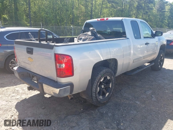 2011 Chevrolet Silverado 1500 LT with VIN 1GCRCSEA5BZ357152, listed as a IAAI auction lot 42032921 with 137,090 mi miles and . Bid and sale history available at DreamBid. Image 4.