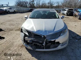 2013 Lincoln MKZ with VIN 3LN6L2JK2DR821552, listed as a Copart auction lot 46279785 with 142,923 mi miles and Salvage Title. Bid and sale history available at DreamBid. Image 5.