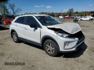 2018 Mitsubishi Eclipse Cross ES с VIN JA4AT3AA6JZ049067, выставлен на аукционе Copart как лот 52254565 с пробегом Не указан миль и Чистый • Clean title. История ставок и продаж доступна на DreamBid. Изображение 4.