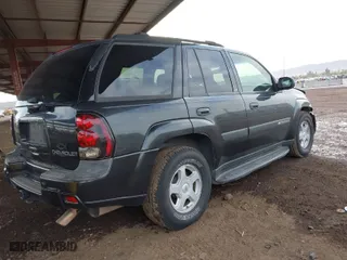 2003 Chevrolet TrailBlazer LT with VIN 1GNDT13S632320242, listed as a IAAI auction lot 41896765 with 157,625 mi miles. Bid and sale history available at carsss.com. Image 4.