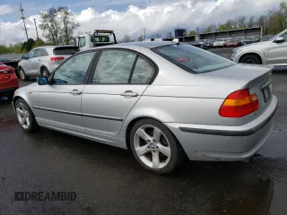 2004 BMW 3 Series 325i with VIN WBAAZ33414KP84853, listed as a Copart auction lot 52410235 with 109,397 mi miles and Clean Title. Bid and sale history available at carsss.com. Image 2.