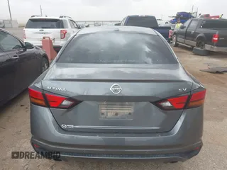 2019 Nissan Altima SV with VIN 1N4BL4DVXKC138455, listed as a IAAI auction lot 42402773 with 33,795 mi miles and . Bid and sale history available at DreamBid. Image 17.