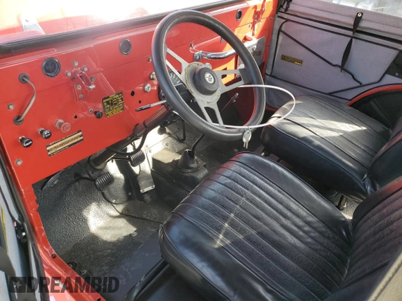 1970 Jeep CJ z VIN 8305017363765, wystawiony jako Copart lot #47984255 z przebiegiem 14 857 mil mil oraz Szkoda całkowita • Salvage title. Historia ofert i sprzedaży dostępna na DreamBid. Obrazek 8.