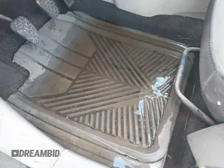 2013 Ford Fiesta S с VIN 3FADP4TJ9DM140744, выставлен на аукционе IAAI как лот 42319921 с пробегом 95 812 миль миль и . История ставок и продаж доступна на DreamBid. Изображение 12.