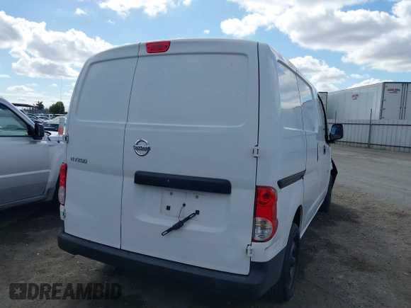 2017 Nissan NV200 SV с VIN 3N6CM0KN0HK717378, выставлен на аукционе IAAI как лот 42234745 с пробегом 110 476 миль миль и . История ставок и продаж доступна на DreamBid. Изображение 4.