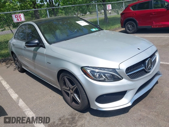 2016 Mercedes-Benz C 450 AMG z VIN 55SWF6EB2GU130541, wystawiony jako IAAI lot #42228358 z przebiegiem 120 970 mil mil oraz . Historia ofert i sprzedaży dostępna na DreamBid. Obrazek 1.