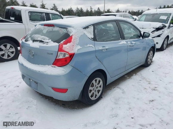 2013 Hyundai Accent GS with VIN KMHCT5AE2DU135664, listed as a IAAI auction lot 41167998 with NaN miles. Bid and sale history available at carsss.com. Image 4.