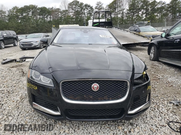 2017 Jaguar XF 35t Prestige with VIN SAJBE4BV2HCY37158, listed as a Copart auction lot 41450445 with 94,800 mi miles and Salvage Title. Bid and sale history available at carsss.com. Image 5.