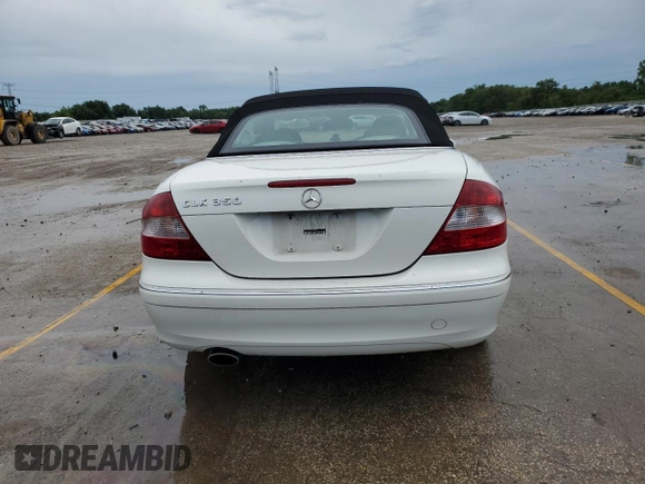 2008 Mercedes-Benz CLK 350 with VIN WDBTK56G88F234161, listed as a Copart auction lot 61867195 with 247,175 mi miles and Salvage title. Bid and sale history available at DreamBid. Image 6.