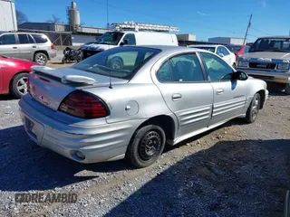 2002 Pontiac Grand Am SE1 with VIN 1G2NF52F12C123508, listed as a IAAI auction lot 41576765 with 161,853 mi miles. Bid and sale history available at carsss.com. Image 4.
