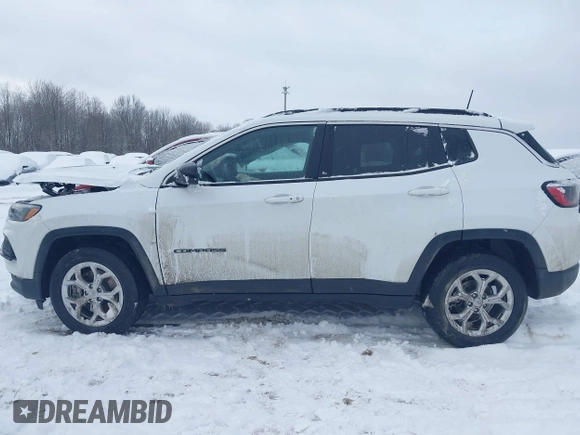 2024 Jeep Compass Latitude with VIN 3C4NJDBN5RT109413, listed as a IAAI auction lot 41330422 with Not Provided miles and . Bid and sale history available at DreamBid. Image 14.