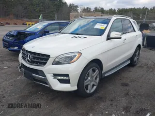 2015 Mercedes-Benz M 400 with VIN 4JGDA5GB3FA534787, listed as a IAAI auction lot 41084917 with 116,325 mi miles and . Bid and sale history available at DreamBid. Image 2.