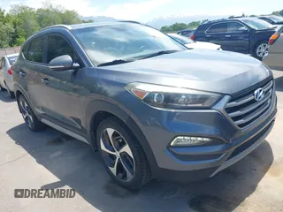 2017 Hyundai Tucson Sport z VIN KM8J33A24HU425878, wystawiony jako IAAI lot #42319165 z przebiegiem 149 428 mil mil oraz . Historia ofert i sprzedaży dostępna na DreamBid. Obrazek 1.