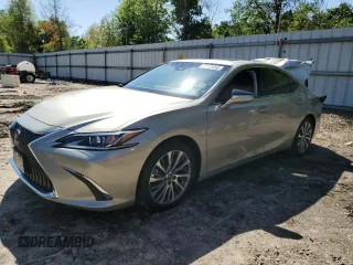 2020 Lexus ES 300h z VIN 58AD21B11LU004874, wystawiony jako Copart lot #52125965 z przebiegiem 50 812 mil mil oraz Szkoda całkowita • Salvage title. Historia ofert i sprzedaży dostępna na DreamBid. Obrazek 1.