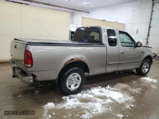 2002 Ford F-150 Heritage XL with VIN 2FTRX17W52CA90907, listed as a Copart auction lot 43613505 with 230,473 mi miles and Clean Title. Bid and sale history available at carsss.com. Image 3.