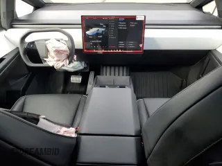 2024 Tesla Cybertruck z VIN 7G2CEHED0RA014997, wystawiony jako Copart lot #89105615 z przebiegiem 3 475 mil mil oraz Szkoda całkowita • Salvage title. Historia ofert i sprzedaży dostępna na DreamBid. Obrazek 8.