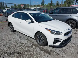 2019 Kia Forte LXS z VIN 3KPF24AD7KE114424, wystawiony jako IAAI lot #42324030 z przebiegiem 75 027 mil mil oraz . Historia ofert i sprzedaży dostępna na DreamBid. Obrazek 1.