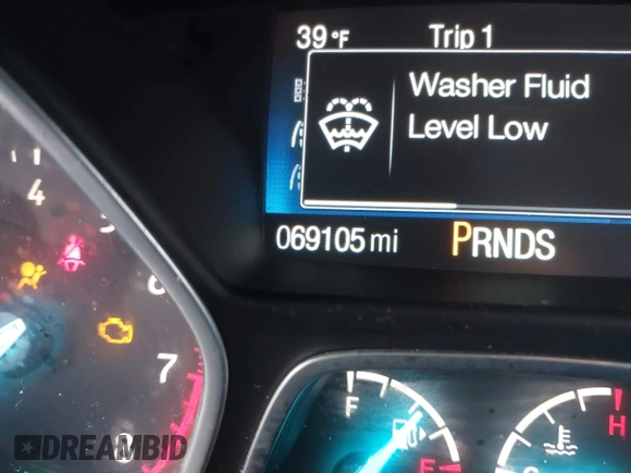 2017 Ford Escape SE with VIN 1FMCU0GD9HUE65306, listed as a IAAI auction lot 41662506 with 69,105 mi miles. Bid and sale history available at carsss.com. Image 15.