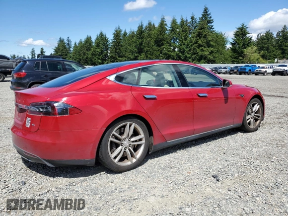 2013 Tesla Model S with VIN 5YJSA1DN0DFP08399, listed as a Copart auction lot 58848335 with 162,476 mi miles and Clean title. Bid and sale history available at DreamBid. Image 3.