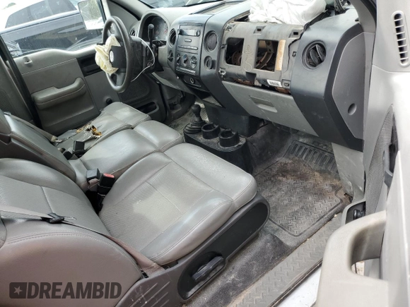 2005 Ford F-150 XL with VIN 1FTRF14WX5NA45001, listed as a Copart auction lot 77180384 with 367,053 mi miles and Salvage Title. Bid and sale history available at carsss.com. Image 8.