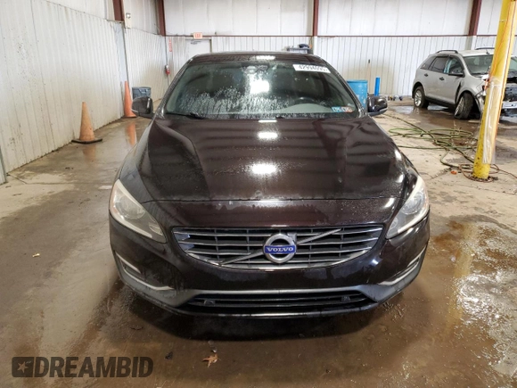 2015 Volvo S60 T6 Drive-E with VIN YV149MFK4F1349232, listed as a Copart auction lot 42994095 with 159,715 mi miles and Salvage Title. Bid and sale history available at carsss.com. Image 5.
